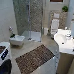 公寓 Apartment-roncevic-2-mit-meeresblick 洛瓦尼斯卡
