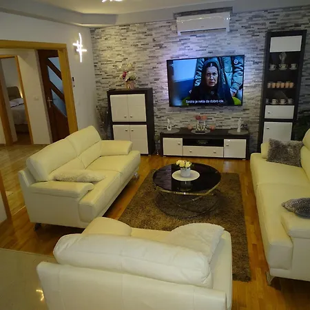 Apartment-roncevic-2-mit-meeresblick