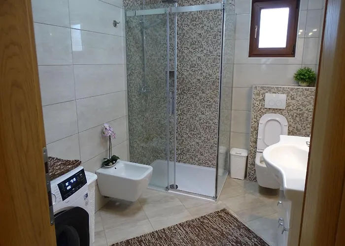 Апартаменты Apartment-roncevic-2-mit-meeresblick Рованьска