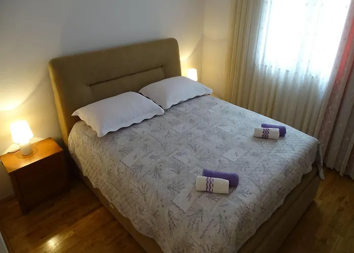 Apartment-roncevic-2-mit-meeresblick Апартаменты