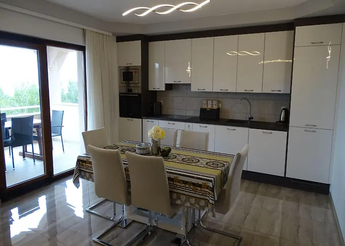 Апартаменты Apartment-roncevic-2-mit-meeresblick *